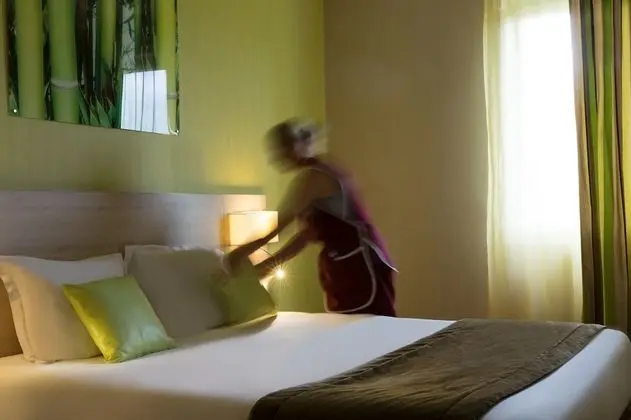 Standard Tek Büyük Yataklı Oda