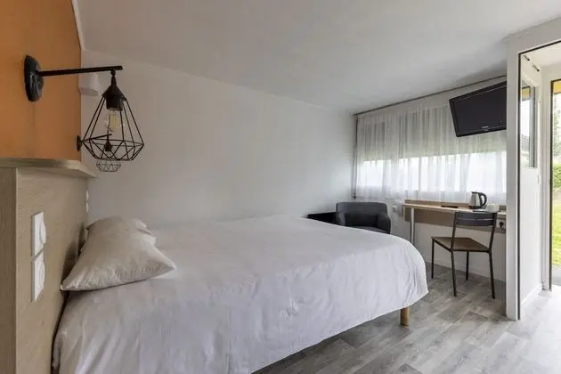 Comfort Tek Büyük Yataklı Oda