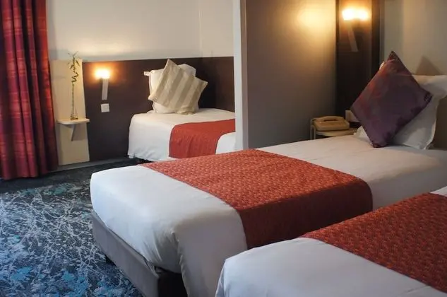 Triple Room 3 single beds