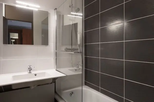 Tek Büyük Yataklı Oda (Air Conditionning)
