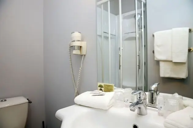 Family Üç Kişilik Oda