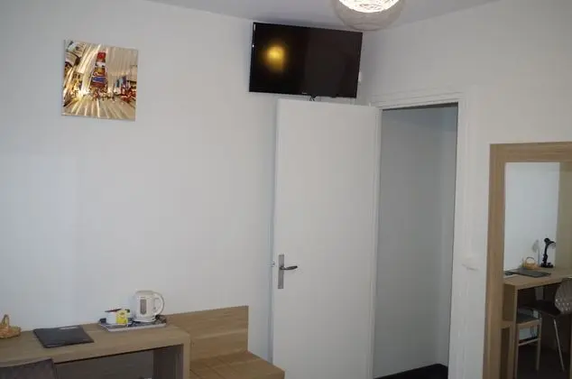 Comfort Tek Büyük Yataklı Oda