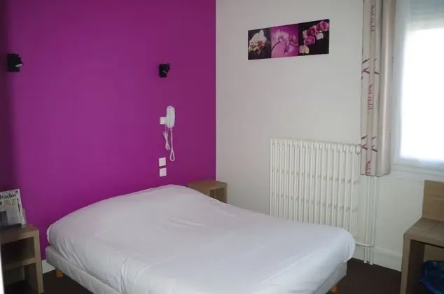 Comfort Tek Büyük Yataklı Oda