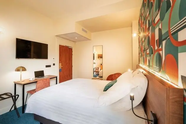 Superior Oda, 1 Büyük (Queen) Boy Yatak, Sigara İçilmez