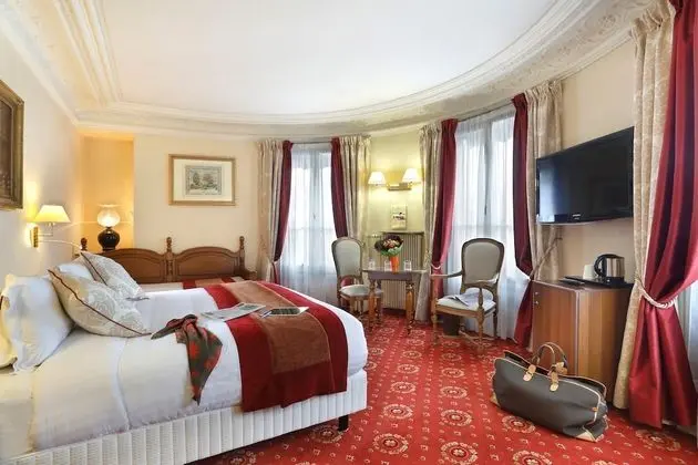 Superior Tek Büyük Yataklı Oda