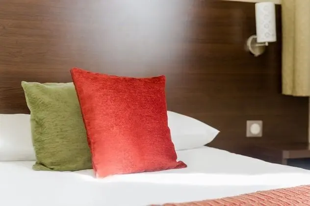 Classic Üç Kişilik Oda