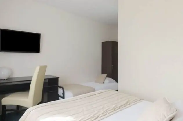 Classic Üç Kişilik Oda