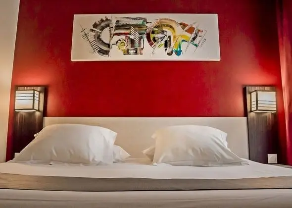 Tek Büyük Yataklı Oda