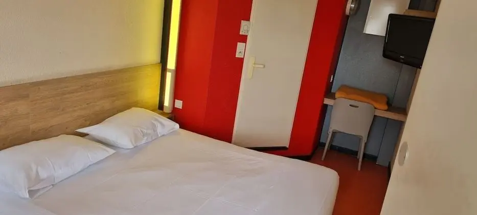 Standard Oda, 1 Çift Kişilik Yatak