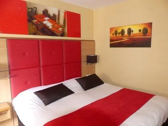 Deluxe Tek Büyük Yataklı Oda