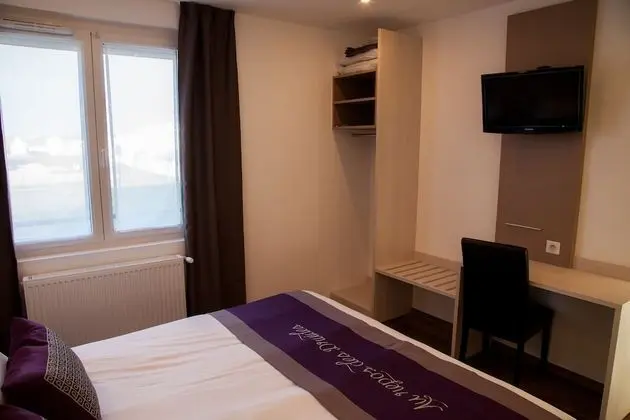 Comfort Tek Büyük Yataklı Oda