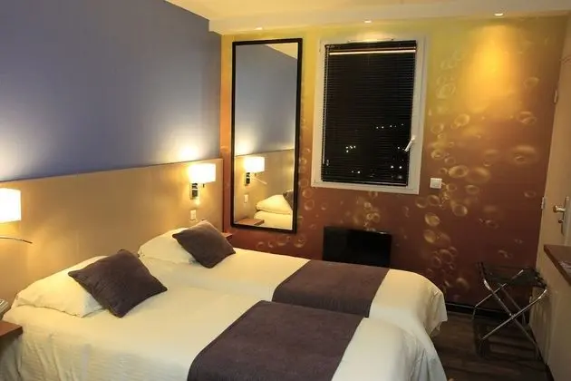 Family Dört Kişilik Oda