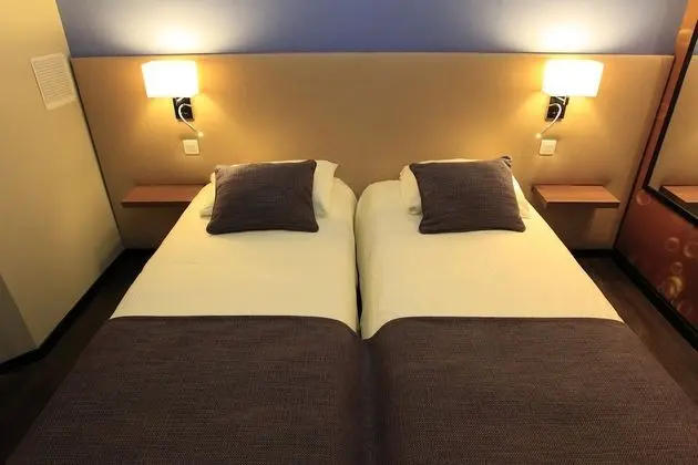 Family Dört Kişilik Oda