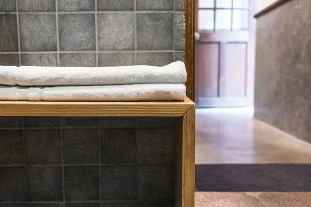Standard Tek Büyük Yataklı Oda, Ortak Banyo