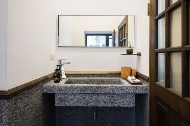 Standard Tek Büyük Yataklı Oda, Ortak Banyo