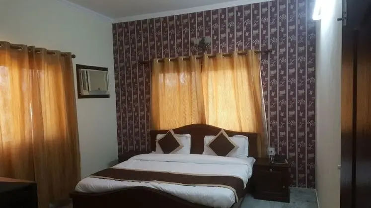 Luxury Tek Büyük veya İki Ayrı Yataklı Oda