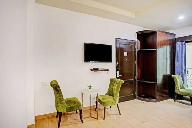 Deluxe Tek Büyük veya İki Ayrı Yataklı Oda, Balkon, Şehir Manzaralı