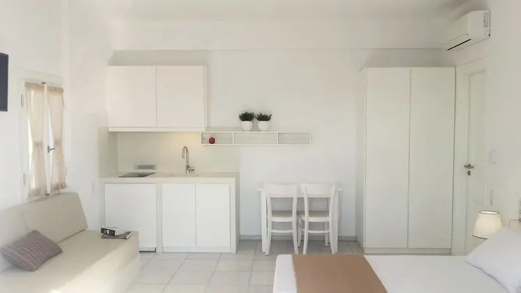 Junior Süit, Balkon