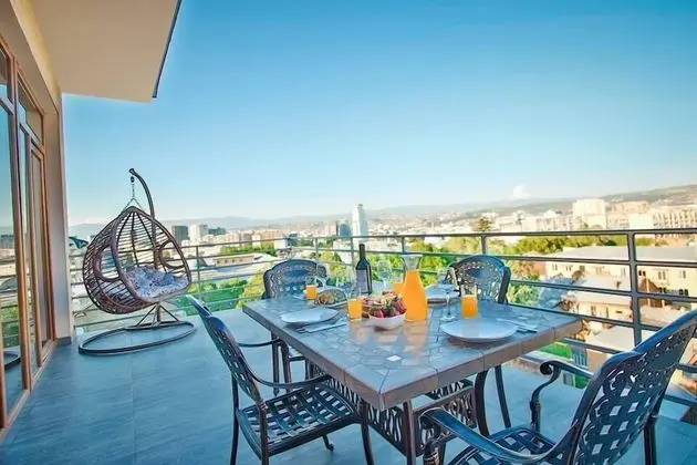 Apart Daire, Şehir Manzaralı