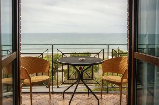 Superior Üç Kişilik Oda, Balkon