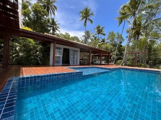 CASA DO ENCANTO - COM PISCINA PRIVATIVA E CHURRASQUEIRA