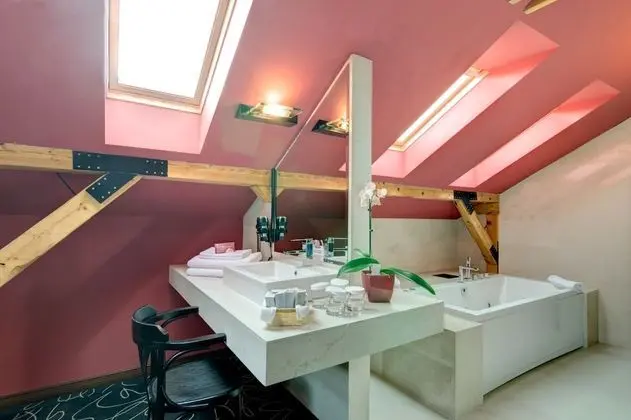Executive Apartment