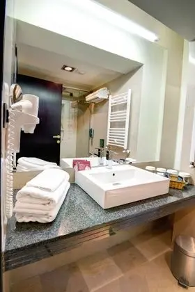 Standard Twin Room with panoramic view