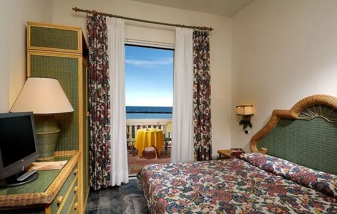 Superior Tek Büyük Yataklı Oda, Okyanusa Sıfır