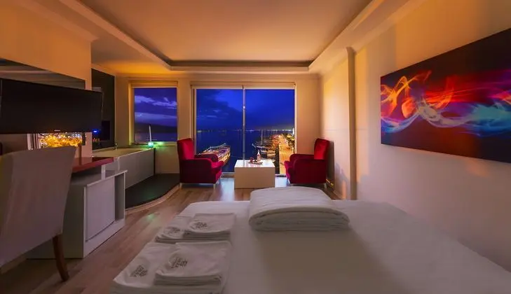 1 Çift ​​kişilik Yatak Deluxe With Jacuzzi