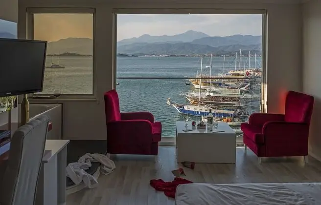 Deluxe Room with Jacuzzi