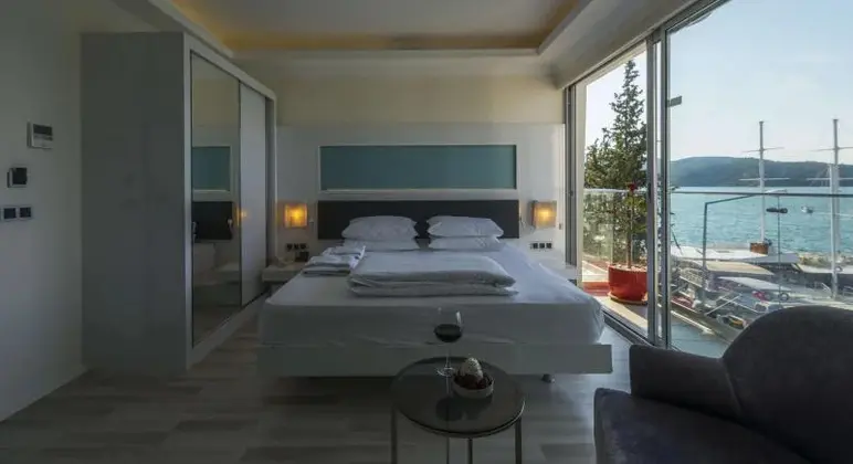 Standard Deniz Manzaralı Oda