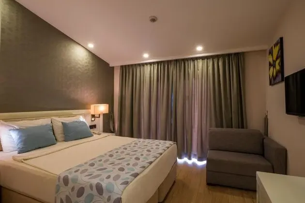 https://images.etstur.com/files/images/hotelImages/TR/218239/l/Orka-Village-Hisaronu-Genel-358804.jpg
