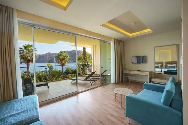 https://images.etstur.com/imgproxy/resize/2560x1440/files/images/hotelImages/etsrooms/535/Orka_Lotus_Beach_20241223141824_2.jpg
