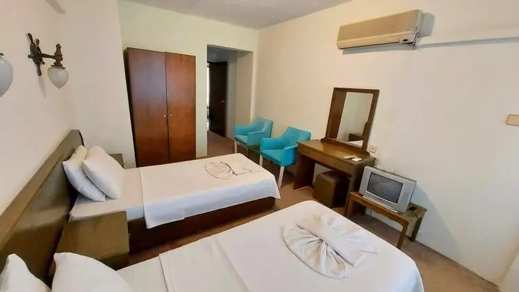 Twin, Deniz veya Kara Manzaralı, Balkonlu