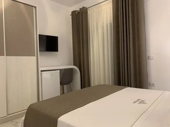 Deluxe Tek Büyük Yataklı Oda, Sigara İçilmez