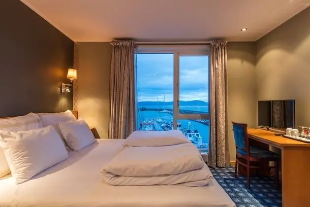 Süit, 1 En Büyük (King) Boy Yatak, Küvet, Deniz Manzaralı