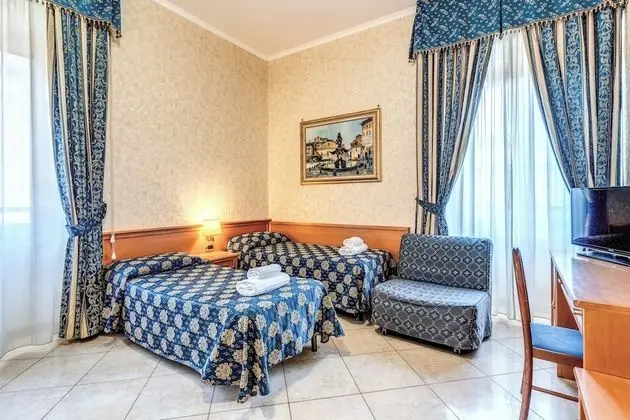 Dört Kişilik Oda