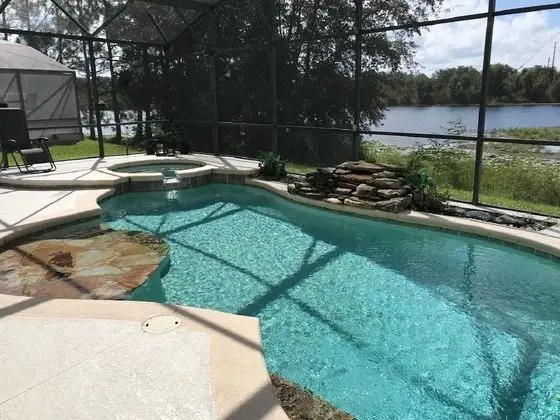 Comfort Ev, 4 Yatak Odası, Kişiye Özel Havuzlu