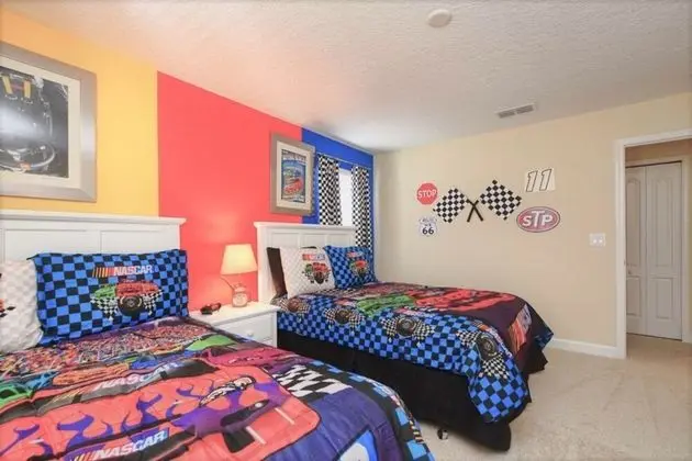 Deluxe Ev, 5 Yatak Odası, Kişiye Özel Havuzlu