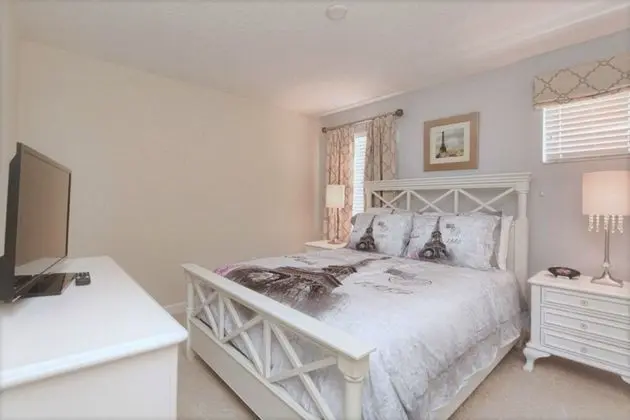 Deluxe Ev, 5 Yatak Odası, Kişiye Özel Havuzlu