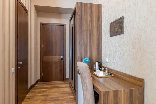 Deluxe Tek Büyük veya İki Ayrı Yataklı Oda, Şehir Manzaralı