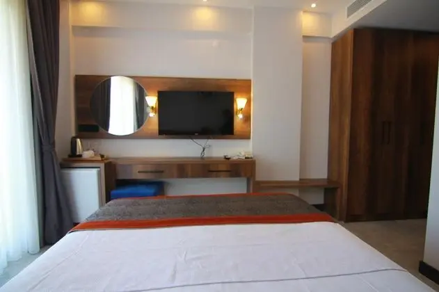 Standart Oda, Deniz Manzaralı, Balkonlu
