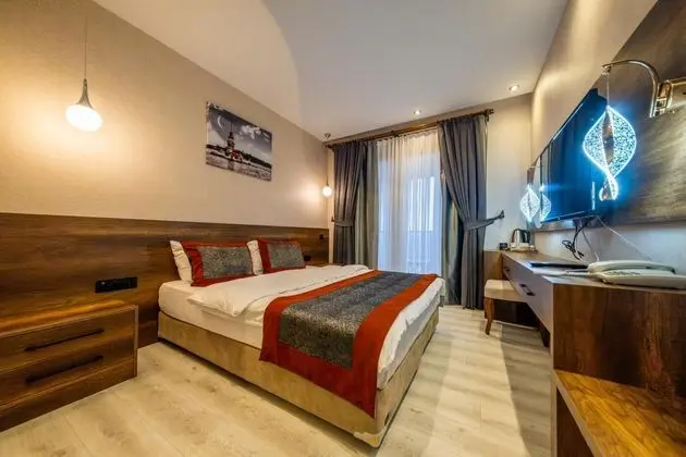 Standart Oda, Deniz Manzaralı, Balkonlu