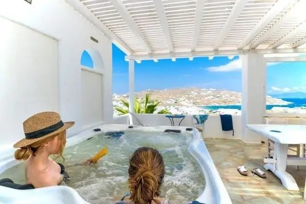 Residence with Jacuzzi