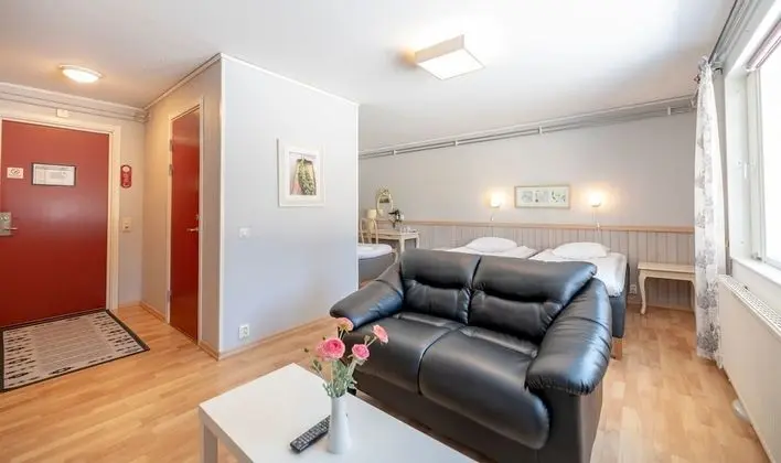 Üç Kişilik Oda (Hotel)