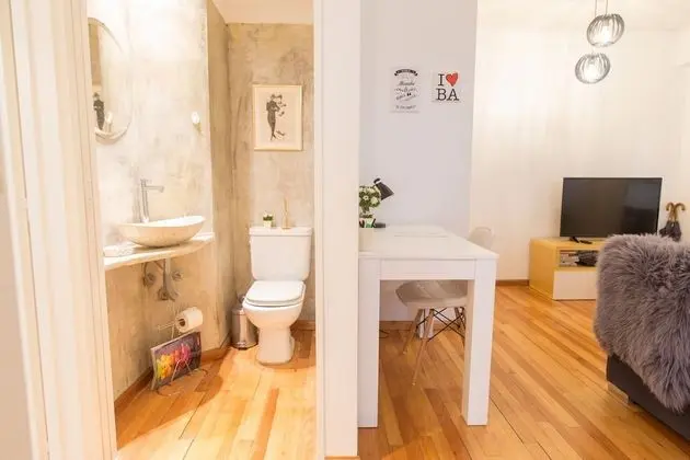 Superior Apart Daire, 1 Büyük (Queen) Boy Yatak ve Çekyat, Sigara İçilmez, Şehir Manzaralı