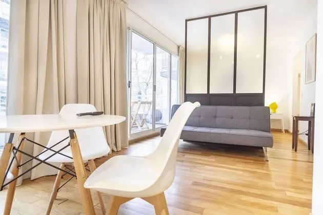 Superior Apart Daire, 1 Büyük (Queen) Boy Yatak ve Çekyat, Sigara İçilmez, Şehir Manzaralı