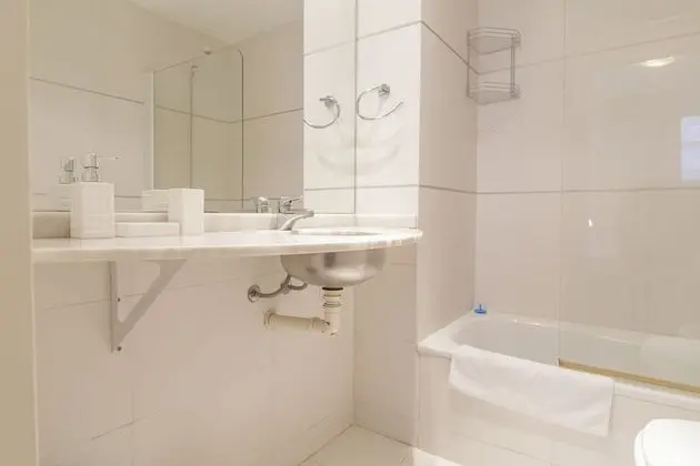 Superior Apart Daire, 1 Büyük (Queen) Boy Yatak ve Çekyat, Sigara İçilmez, Şehir Manzaralı