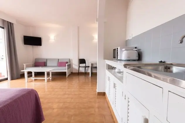 Stüdyo, Balkon