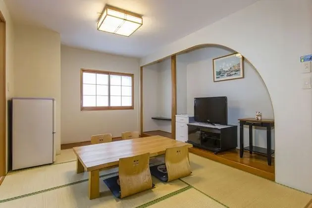 Traditional Oda (Japanese Western Style, Family)